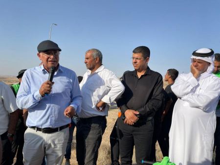 النقب : مظاهرة "الحقّ في المسكن"